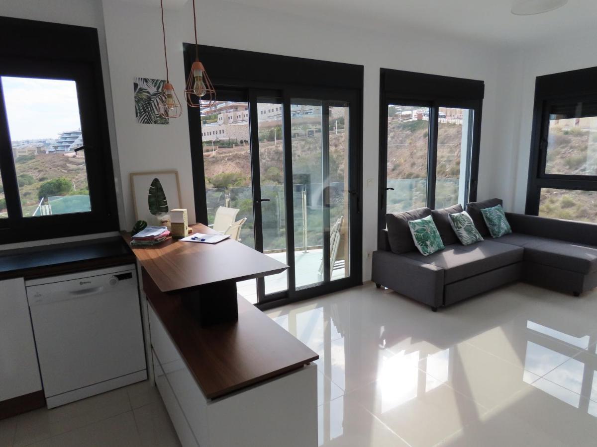 Penthouse Seacoast Apartment Arenales del Sol Ngoại thất bức ảnh